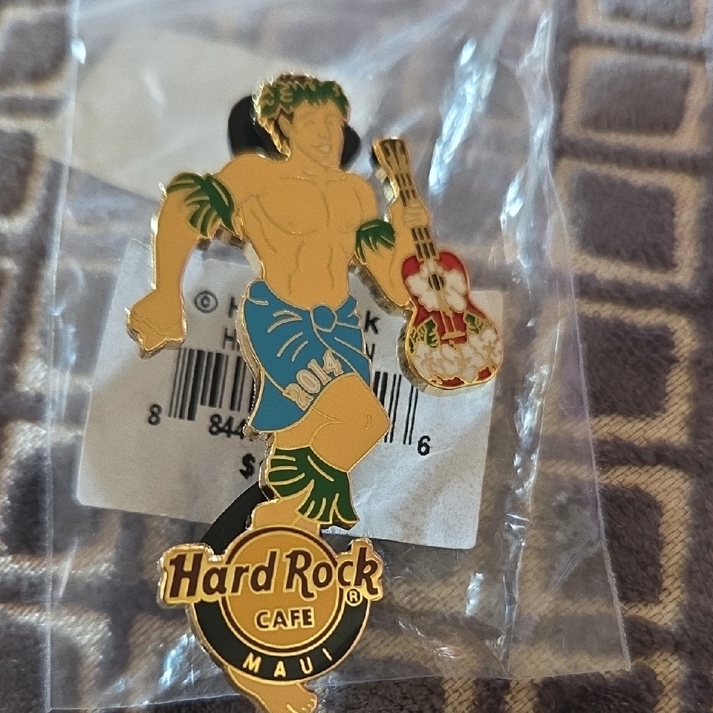 Hard Rock Cafe Maui Tropical Pin